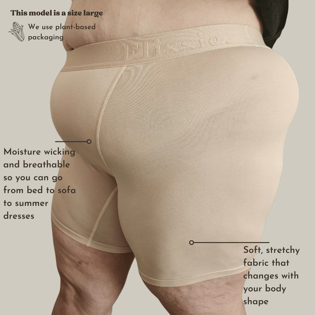 246f6657-9605-41ad-bf7d-a7d6f1ae06ca/Bamboo_Fabric_to_keep_you_comfy_clean_and_dry_14.png